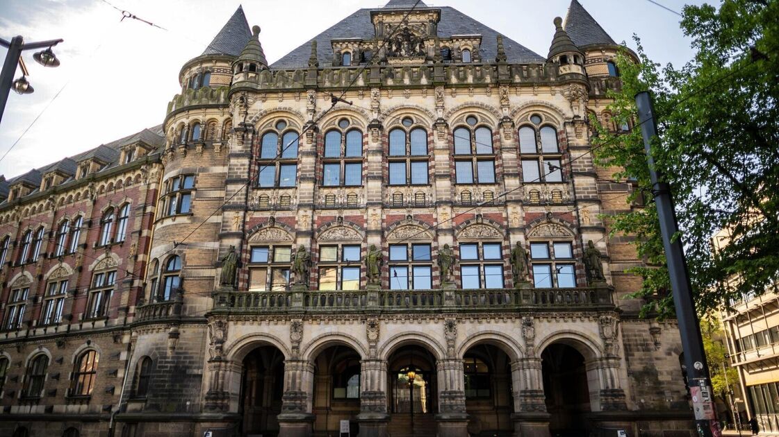 Bremerhaven dance instructor charged with sexual abuse