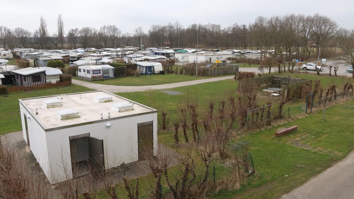 Etwas zu beanstanden hatten die Brandschutz-Inspektoren nicht nur auf privat geführten Campingplätzen, sondern auch auf Anlagen, die sich (wie der hier abgebildete Campingplatz Altenbruch) in der Hand der städtischen Tochtergesellschaft Nordseeheilbad GmbH befinden. Foto: Koppe