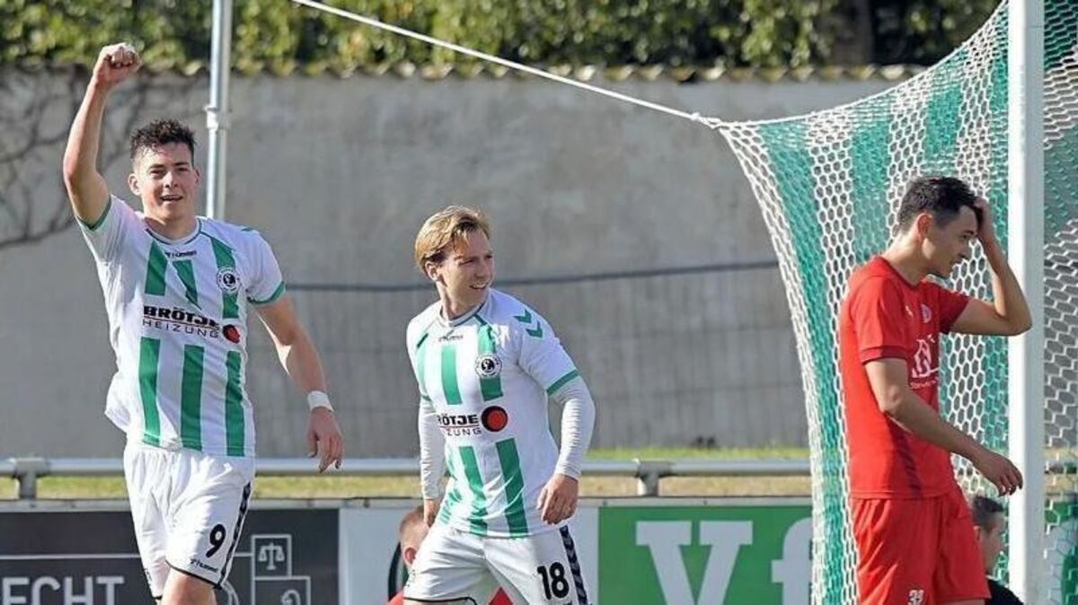 In der Saison 22/23 erzielte Luca Mittelstädt für den VfL Oldenburg 20 Tore und wurde Torschützenkönig der Oberliga. Danach folgte der Wechsel zum TSV Havelse in die Regionalliga. Ab diesem Sommer geht Mittelstädt wieder für Rot-Weiss Cuxhaven auf Torejagd. Foto: Marco Zimmer/Fupa