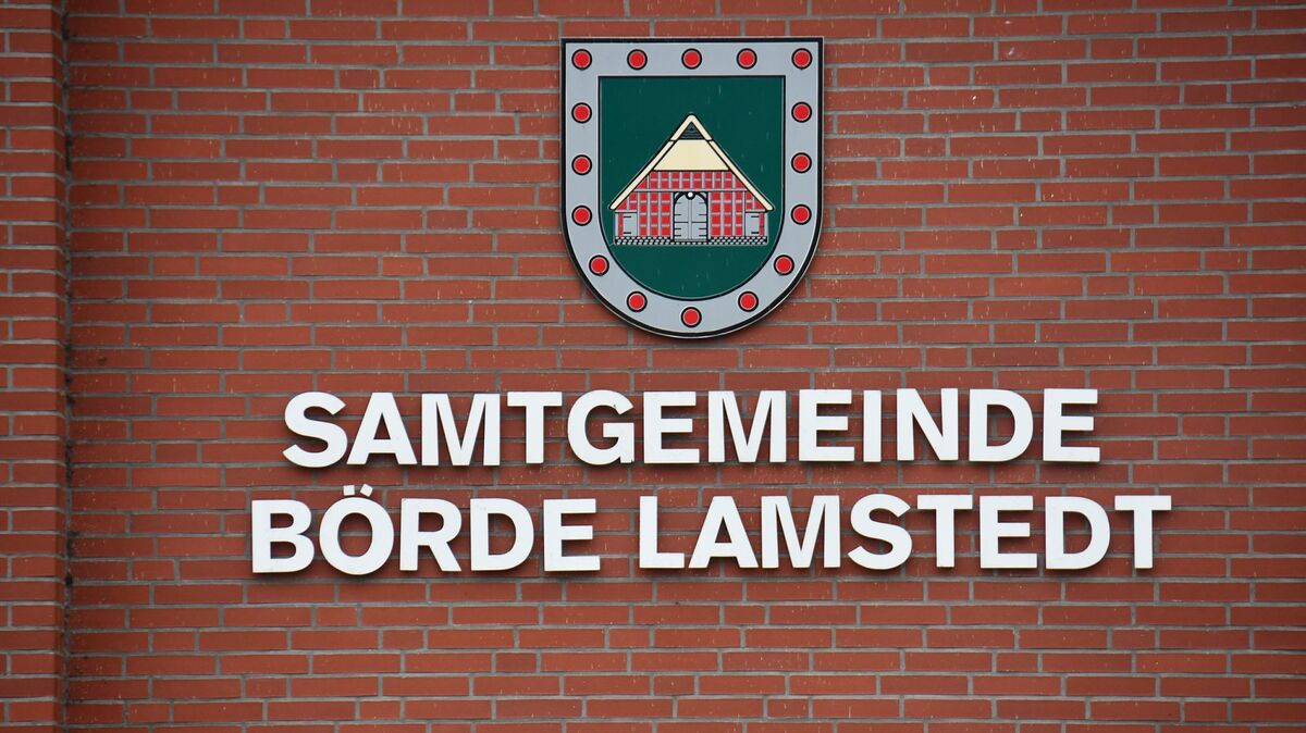 Im Samtgemeinderat der Börde Lamstedt hat sich eine neue Mehrheit gefunden. Die Bürgerliste Börde Lamstedt schließt sich mit der CDU zu einer Fraktion zusammen. Foto: Schröder