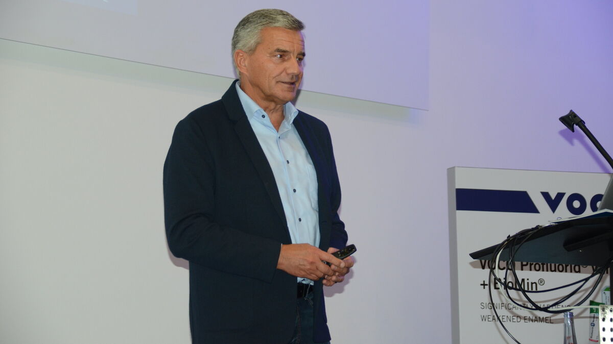 Vizeadmiral a.D. Frank Lenski sprach beim UVC über die Modernisierung und Stärkung der deutschen Marine. Foto: Rohde