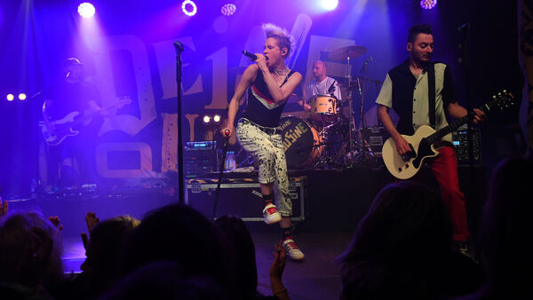 "Bin leider so erzogen worden": Wofür sich "Deine Cousine" heute einsetzt