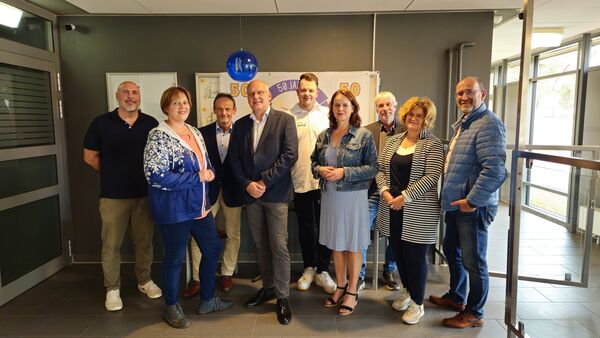 Hemmoorer Hallenbad "OsteWelle" feiert 50-jähriges Bestehen