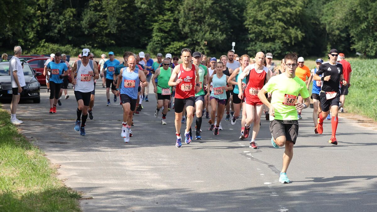 Der Nordholzer Windmühlenlauf 2022. Foto: Lütt