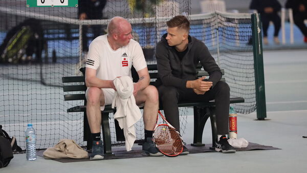Cuxhavens Tennis-Herren weiter sieglos - Abstiegskampf in der Oberliga spitzt sich zu