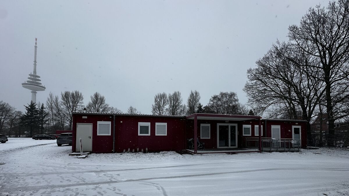 Ausweichräume - so nah und doch so fern: Um den Modultrakt der einstigen AWO-Krippe läuft derzeit ein Rechtsstreit wegen Schimmelbefalls. Foto: Reese-Winne