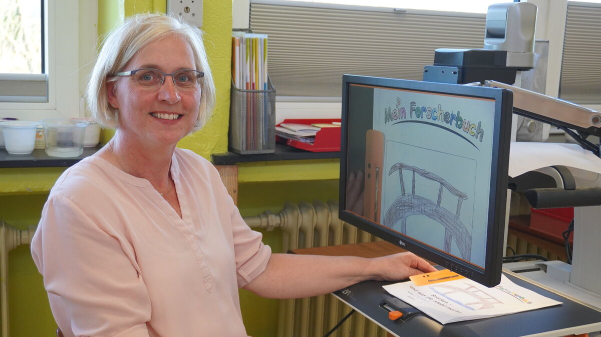 Anke Wegner setzt sich als Rektorin an der Grundschule Osten für Schülerinnen und Schüler mit Beeinträchtigungen ein. Foto: Brettschneider