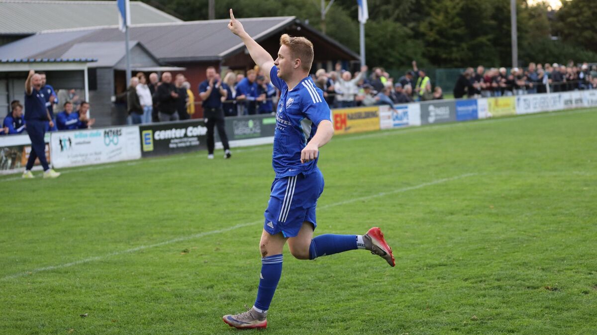 Geversdorfs Fabian von Essen führt aktuell die Torjägerliste der Kreisliga an. Er hat bereits acht Tore nach sieben Spielen auf seinem Konto. Zudem steht der TSV Geversdorf auch in der Tabelle auf Platz eins. Foto: Unruh