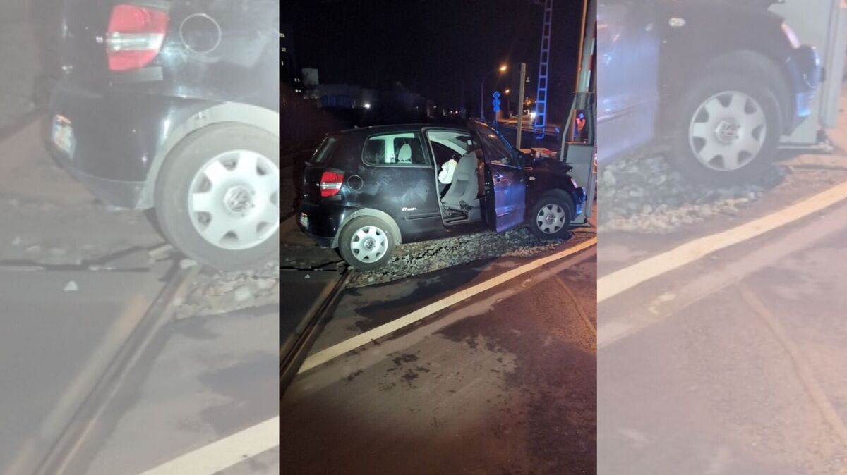 Einsatz in Loxstedt: Die Schrankenanlage wurde durch die Kollision stark beschädigt. Foto: Polizei Cuxhaven