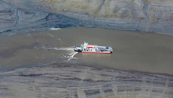 Zunehmende Verschlickung der Elbe: Elbfähre-Betreiber sendet SOS