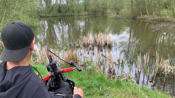Vandalismus in Cuxhavener Grünanlage - Ärger über Müll und Rücksichtslosigkeit
