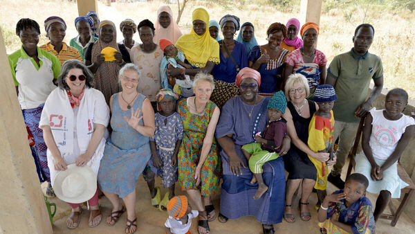 Rasanter Start: Webstühle für Burkina Faso - dank Initiative aus Cuxhaven