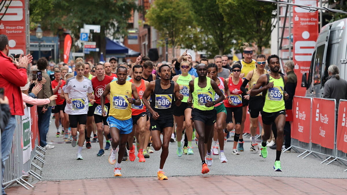 Der Küstenmarathon lockt seit seiner Premiere im Jahr 2000 Spitzensportler an, die nicht nur wegen der sportlichen Herausforderung an den Start gehen, sondern auch mit einem sozialen Anliegen. Foto: May