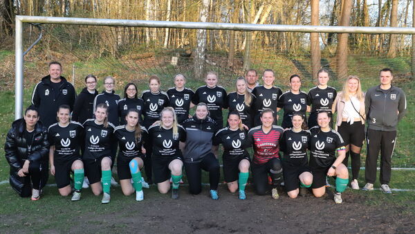 Erfolg seiner Spiel-Philosophie: Wie der Trainer den VfL-Wingst-Damen Leben einhaucht