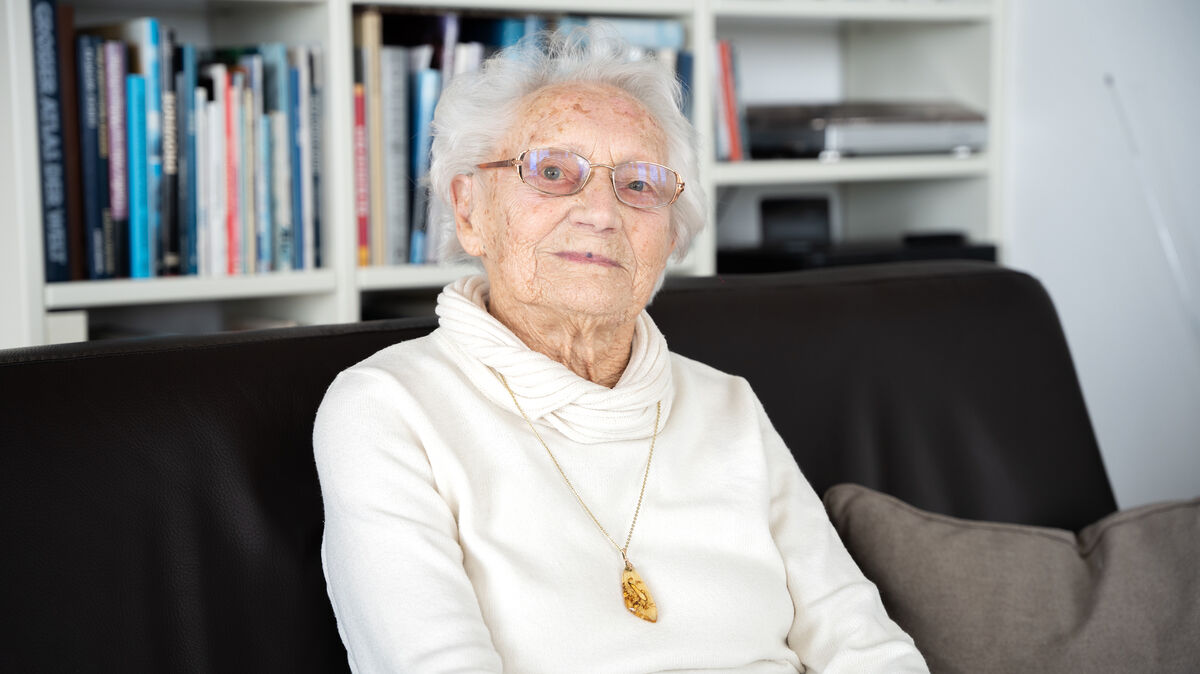 Hildegard Hoops feiert diesen Freitag ihren 100. Geburtstag. Oberbürgermeister Uwe Santjer wird zum Kaffee erwartet. Foto: Keck