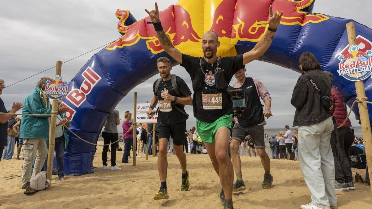In diesem Jahr geht es beim Red-Bull-Wattlauf nicht nach Neuwerk, sondern nach "Neu-Neuwerk". Foto: Pascal Lieleg/Red Bull Content Pool
