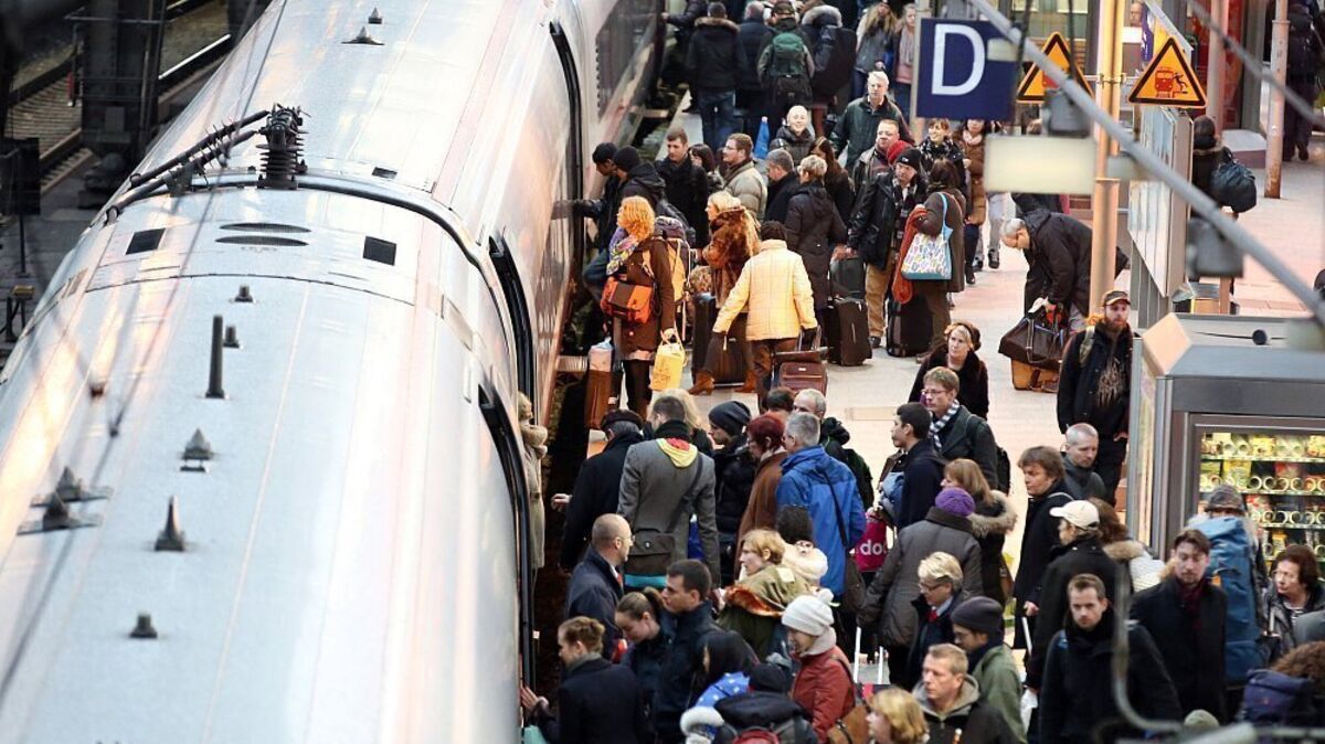 Die Zeit um die Weihnachtsfeiertage zählt in Deutschland zu den reisestärksten des Jahres. Foto: picture alliance / dpa