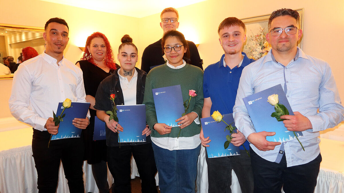 Mit Herz, Hitze und Hingabe: die ausgelernten Köche und Köchinnen. Foto: Tonn