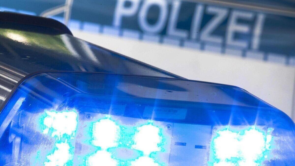 Die Suche nach dem 15-Jährigen aus Stade ist beendet. Er ist nach Hause zurückgekehrt. Symbolfoto: Friso Gentsch/dpa