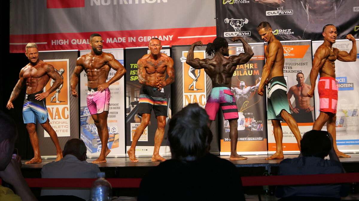 Ein buntes Bild boten die Athleten im vergangenen Jahr beim Nordseecup. Auch am Sonnabend werden knapp 60 Teilnehmerinnen und Teilnehmer am Start sein. Foto: Giesecke