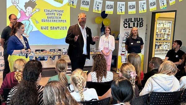 Julius-Club: 20 Jahre Lesespaß und neue kreative Erlebnisse