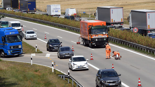 Arbeiten auf der A26: Fahrstreifensperrungen zwischen Horneburg und Jork 