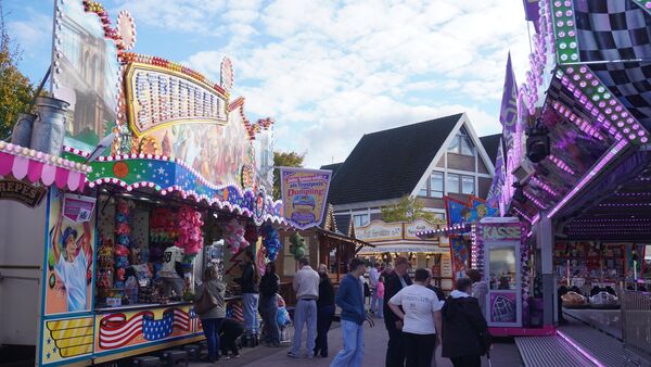 Cadenberge im Jahrmarktfieber: Kleine Gewinne & große Hoffnungen auf dem Herbstmarkt