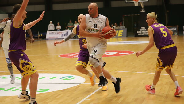 Cuxhaven BasCats wollen beim Tabellennachbarn punkten