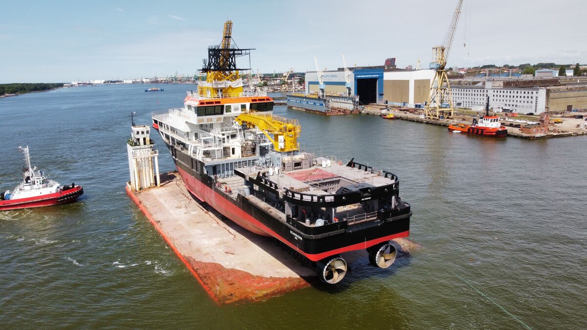 Der Ersatzbau für die alte „Scharhörn“ vor dem Aufschwimmen in Klaipeda.  Foto: A & R