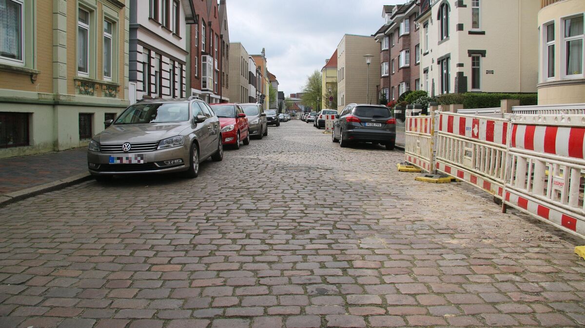 Die Friedrich-Carl-Straße soll asphaltiert werden. Foto: Potschka