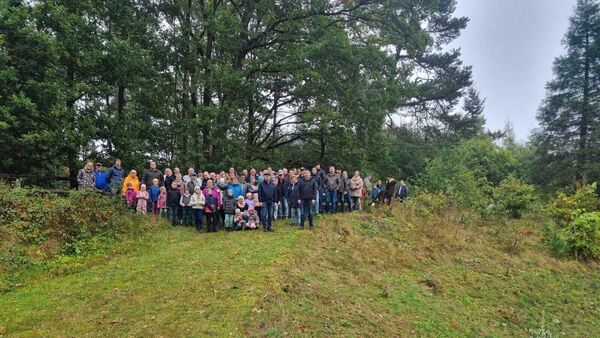 SV Armstorf unterwegs: 100 Teilnehmer erleben spannende Wanderung zum Gestüt