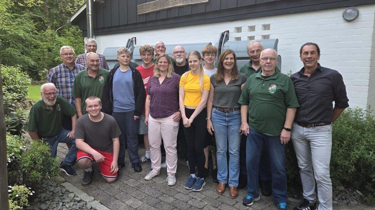 Zu einem Vorgespräch kam es bei einem Treffen der Jugendlichen und der anderen Projektbeteiligten. Foto: Landkreis Cuxhaven