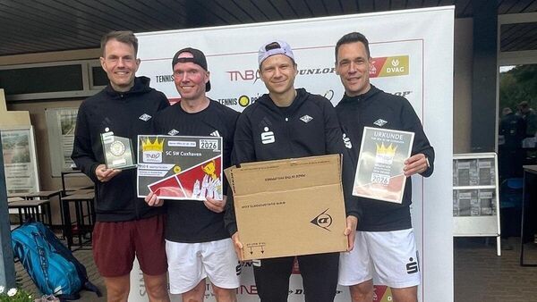 Vierter Pokalsieg in Folge: Versöhnliches Saisonende für Schwarz-Weiß Cuxhaven