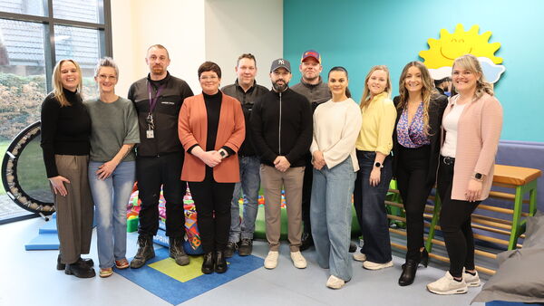 365 Tage unfallfrei: Siemens-Team spendet 10.000 Euro an das Kinderhospiz in Cuxhaven