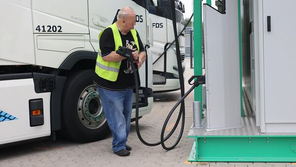 Mobilitätshub für Wasserstoff in Cuxhaven: Produktion, Tankstelle und E-Ladestationen