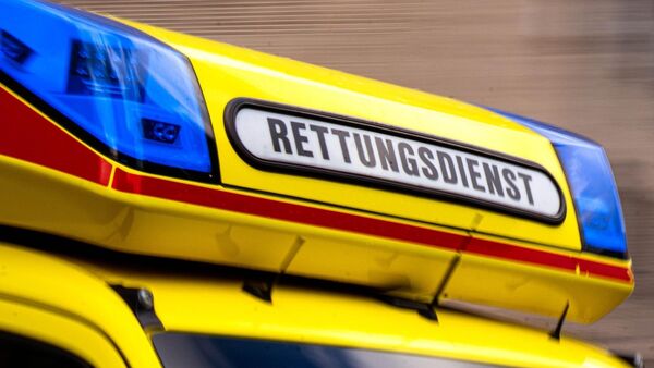 Unfall in der Wurster Nordseeküste: Zwei Autos müssen abgeschleppt werden