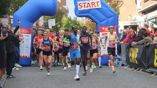 Wind, Gleichberechtigung und starke Zeiten: Das war der Küstenmarathon in Otterndorf