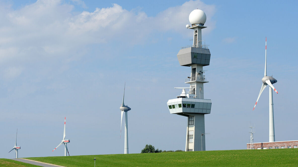 Wetterradare messen Niederschläge in einem Umkreis von mehreren hundert Kilometern. Gelegentlich können dabei auch sogenannte Fehlechos entstehen. Foto: Ingo Wagner/dpa