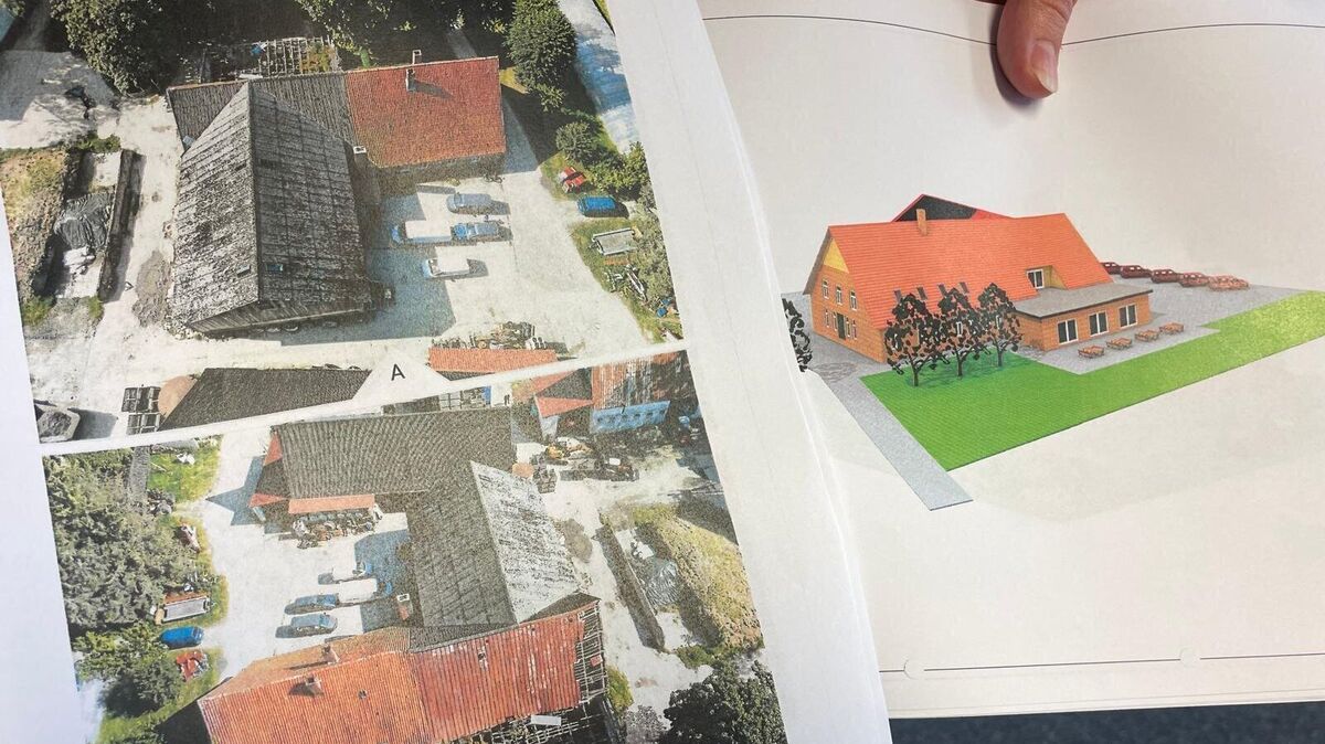 Aus dem Sanierungsfall in Cuxhaven-Altenbruch soll wieder ein Schmuckstück werden. Auf dem Plan ist es das alte Niedersachsenhaus bereits. Foto: Kramp
