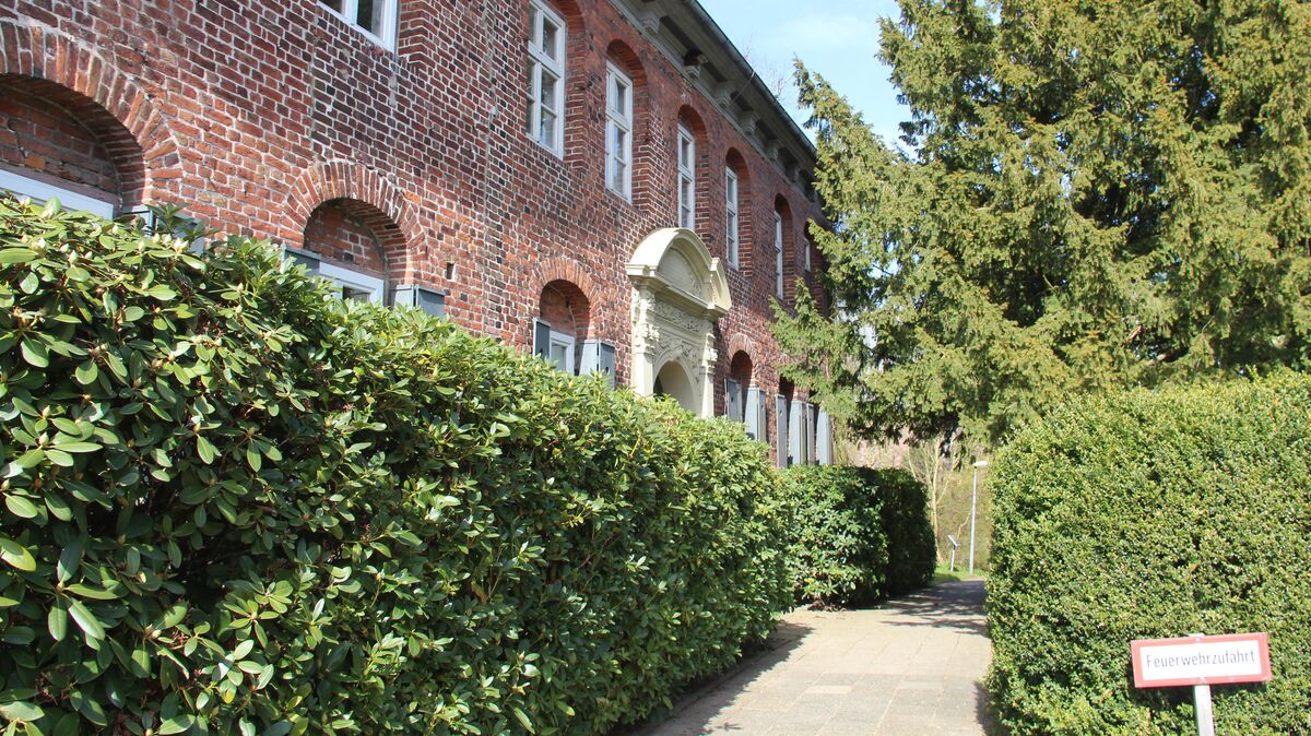 Das ist das älteste Gebäude des Komplexes: Das frühere Landratsamt - erbaut 1723 - hat eine wechselvolle Geschichte, der demnächst ein weiteres Kapitel zugefügt wird. Foto: Kramp