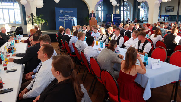 "Handwerk braucht Menschen wie Sie": Die Gesellinnen und Gesellen im Kreis Cuxhaven