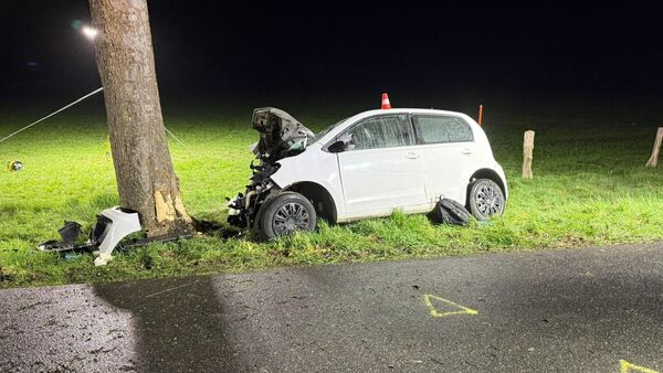 Tragödie in Hemmoor: Warum verlor der VW-Up-Fahrer die Kontrolle?