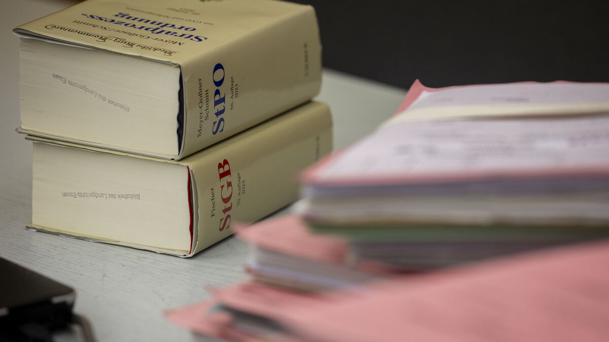 Ein 50-Jähriger Ihlienworther fuhr alkoholisiert durch Bülkau. Foto: dpa/Reichwein