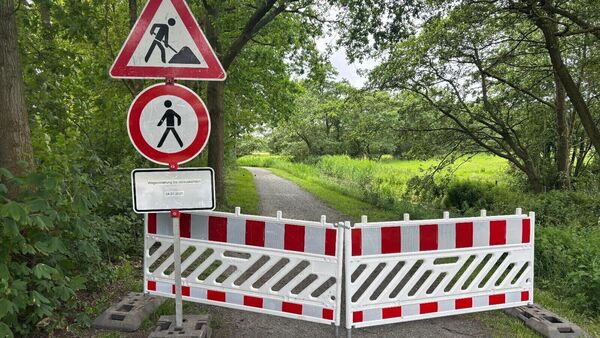 Arbeiten an beliebtem Fahrrad- und Spazierweg in Cuxhaven gehen schnell voran