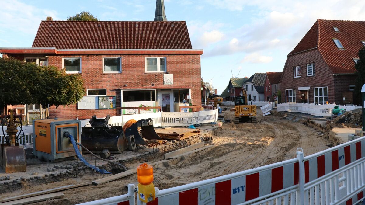 Bauarbeiten im Herzen von Osterbruch: Die Sanierung der Kreisstraße 16 führt zu deutlichen Einschränkungen für Anwohner und Pendler. Foto: Mangels