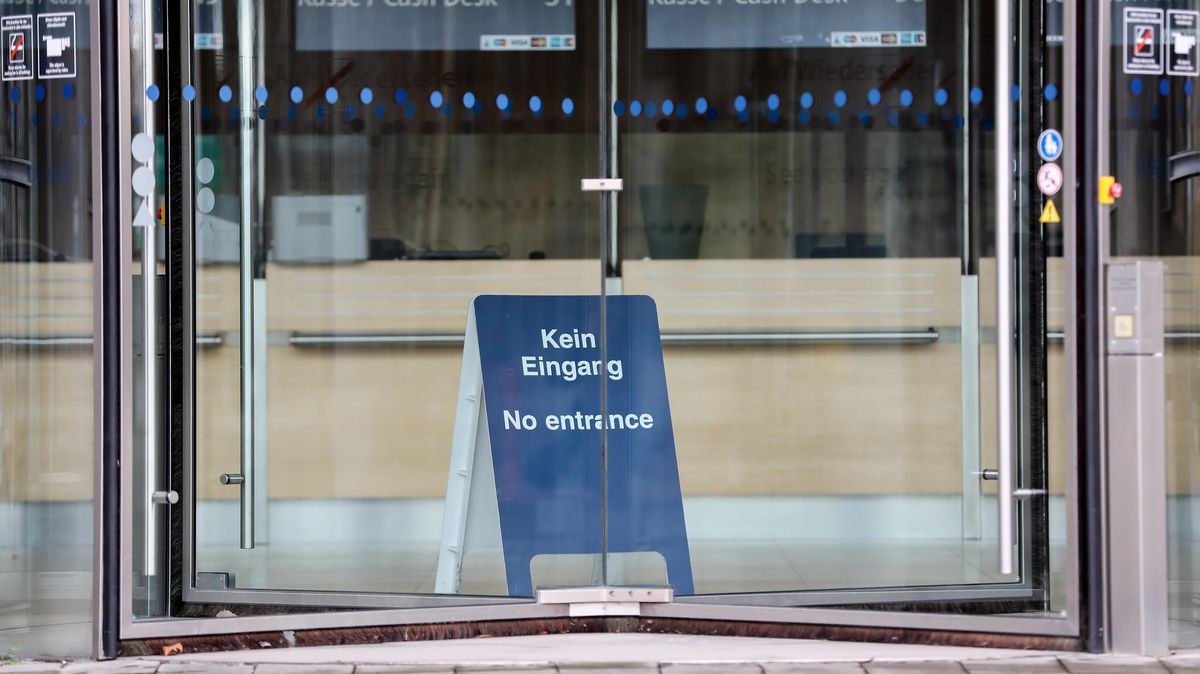 Das Land Niedersachsen hat wegen des Coronavirus erlassen, alle Veranstaltungen im Land mit mehr als 1000 Teilnehmern abzusagen. Symbolfoto: Woitas/dpa