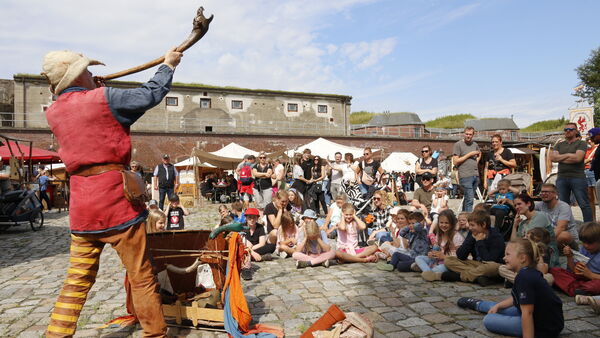 27. Historienspektakel in Cuxhaven: Mit dem Mittelaltermarkt 2026 Geschichte erleben