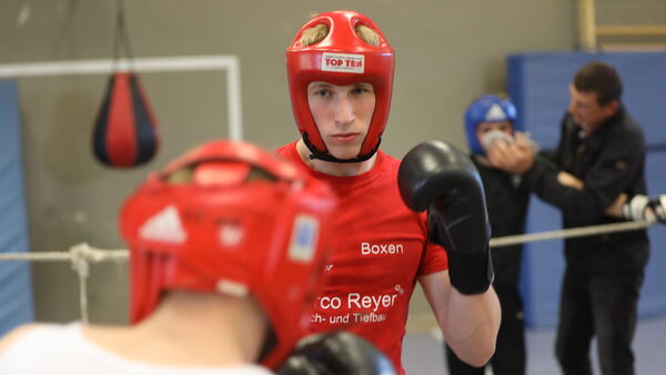 Boxmeeting in Hemmoor: 18 spannende Kämpfe erwarten die Zuschauer