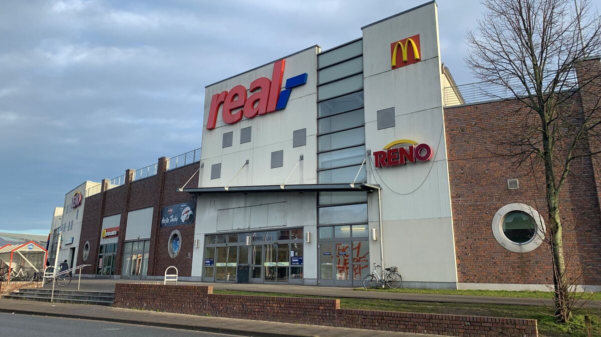 Der Real-Markt in Cuxhaven ist seit mittlerweile über zwei Jahren Geschichte. Die Nachfolge ist inzwischen geklärt. Archivfoto: May