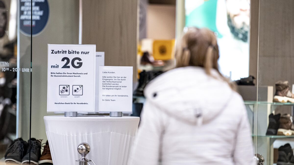 Die 2G-Regel (Zutritt nur genesen oder geimpft) im Einzelhandel fällt ab sofort in Bremerhaven weg. Symbolfoto: Fabian Sommer